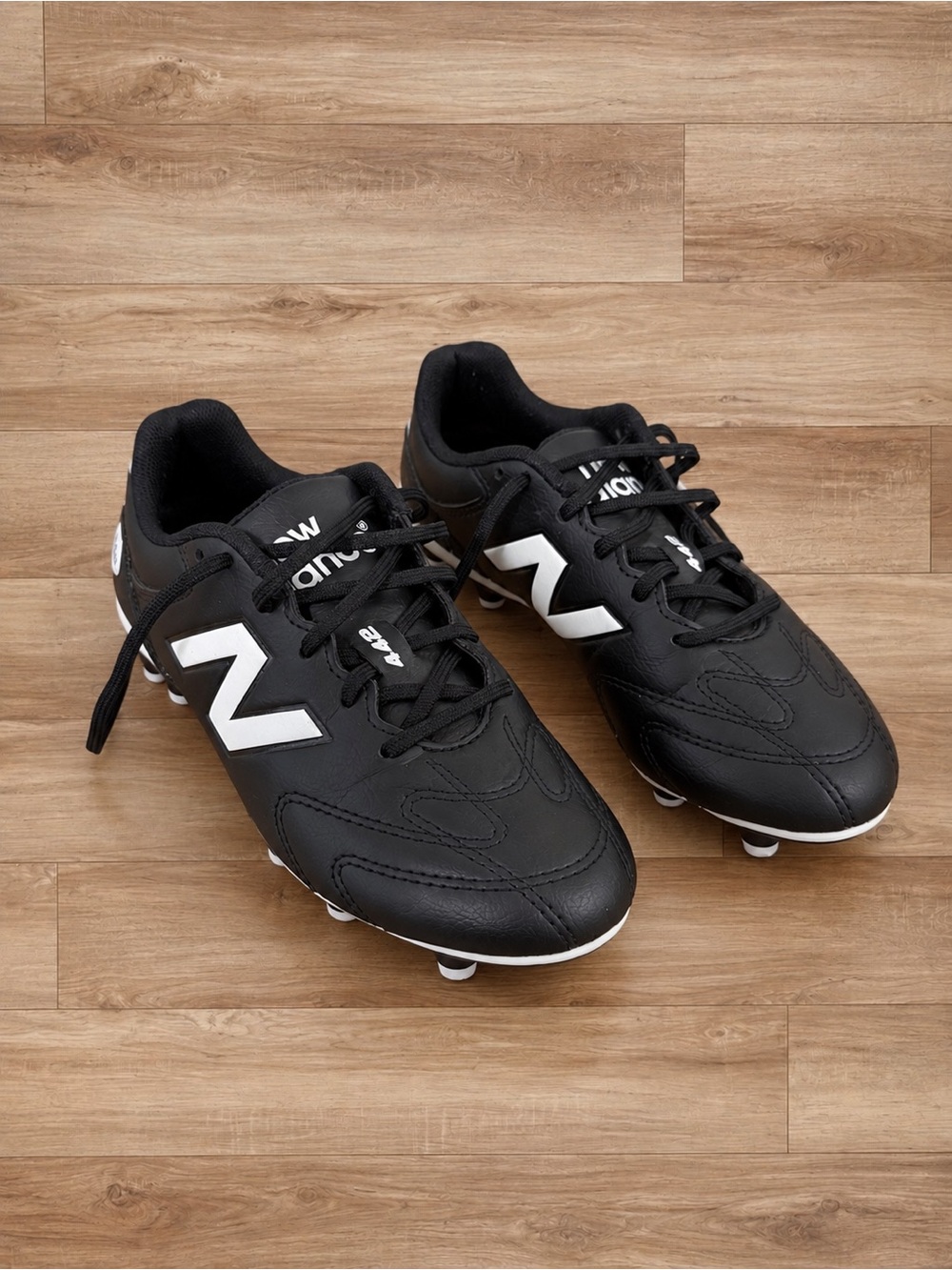 New Balance / Kids 442 Team V3 FG Soccer Cleats / Black and White/ Size 1 W Wide